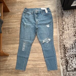 Old Navy Distressed Rockstar Jeans